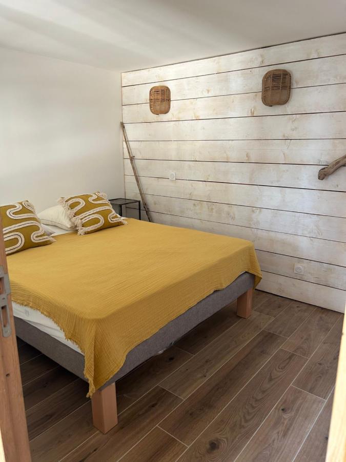 Holiday home Vue Sur La Presqu'ile De Giens